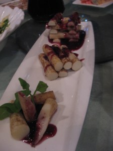 burdock yam with blueberry sauce